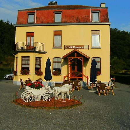 B&B Le Petit Normand ジャレ エクステリア 写真