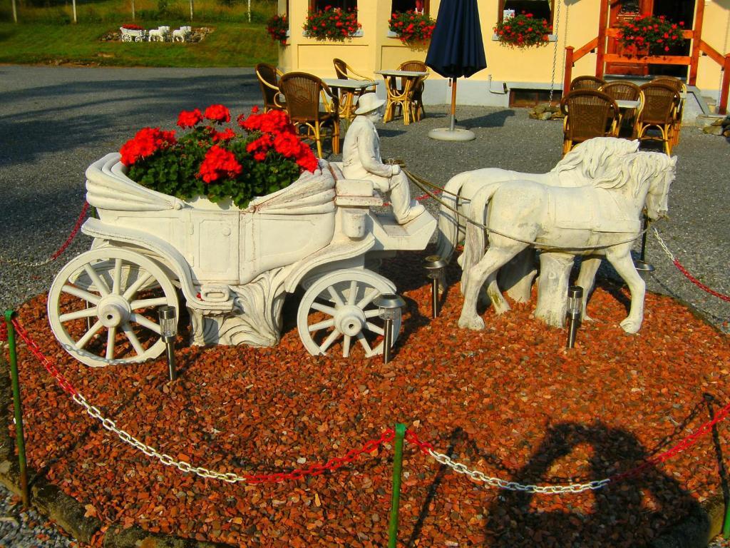 B&B Le Petit Normand ジャレ エクステリア 写真